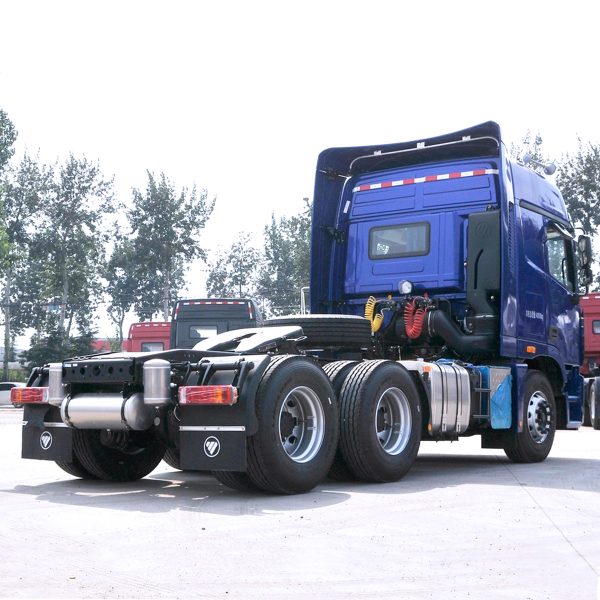 Foton Tractor Unit